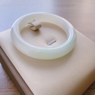 天然和田玉手镯 53.3圈口 俄料 平安镯 梧桐家 白玉飘翠