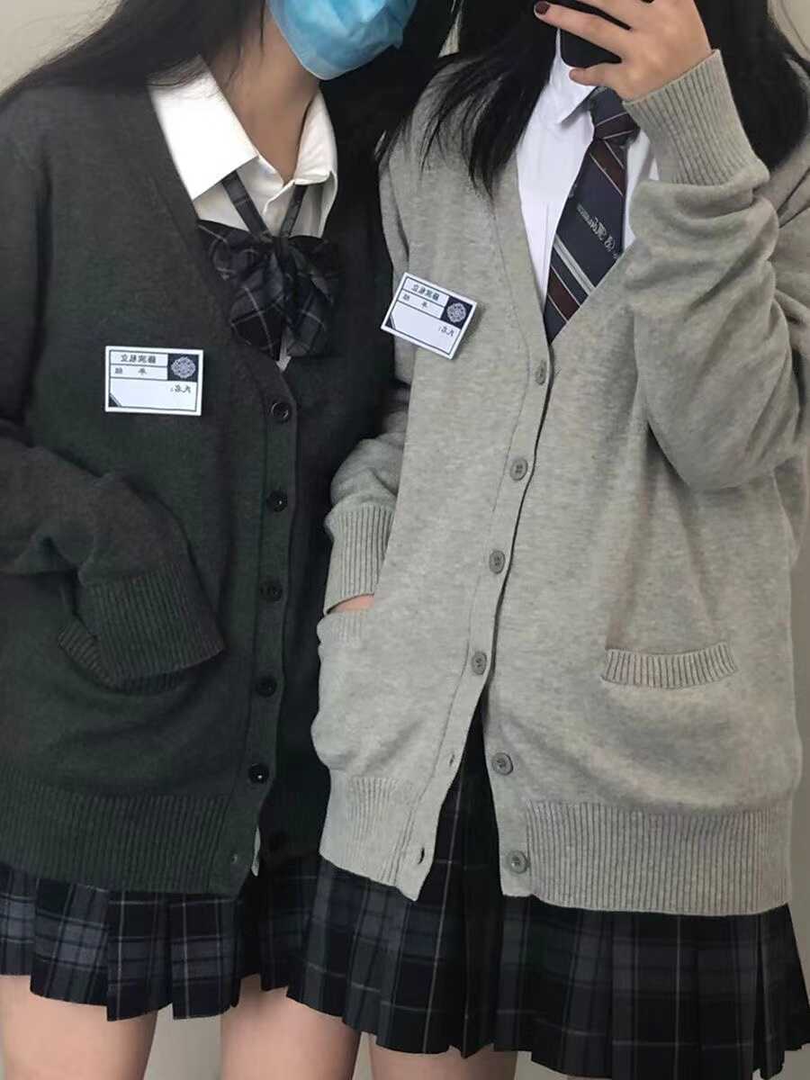 JK制服V领针织开衫外套
