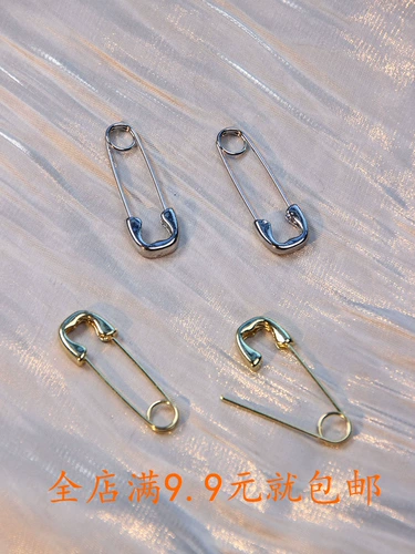 Небольшие серьги, дизайнерская металлическая булавка, простой и элегантный дизайн, популярно в интернете