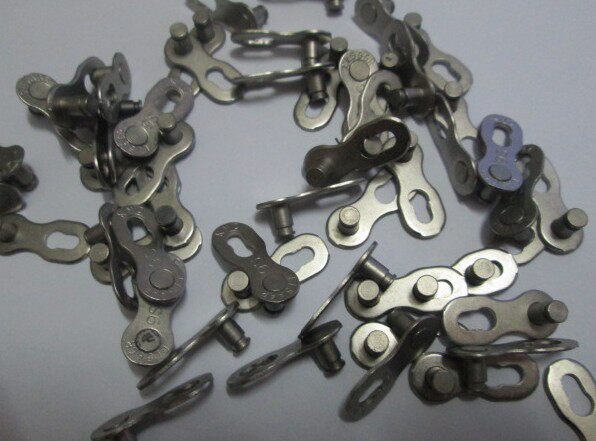 Chaîne de vélo - Ref 2368720 Image 1