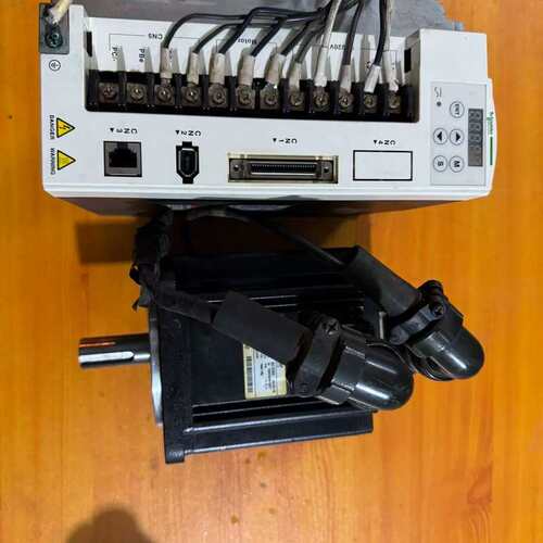 议价伺服驱动器+电机套装 LXM23DU20M3X驱动器+