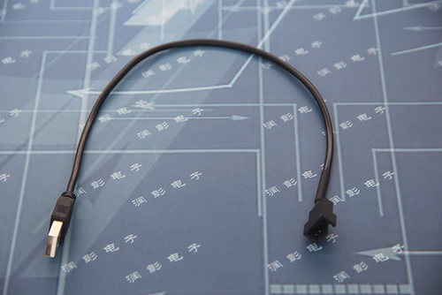 4pin转usb价格 4pin转usb图片 星期三