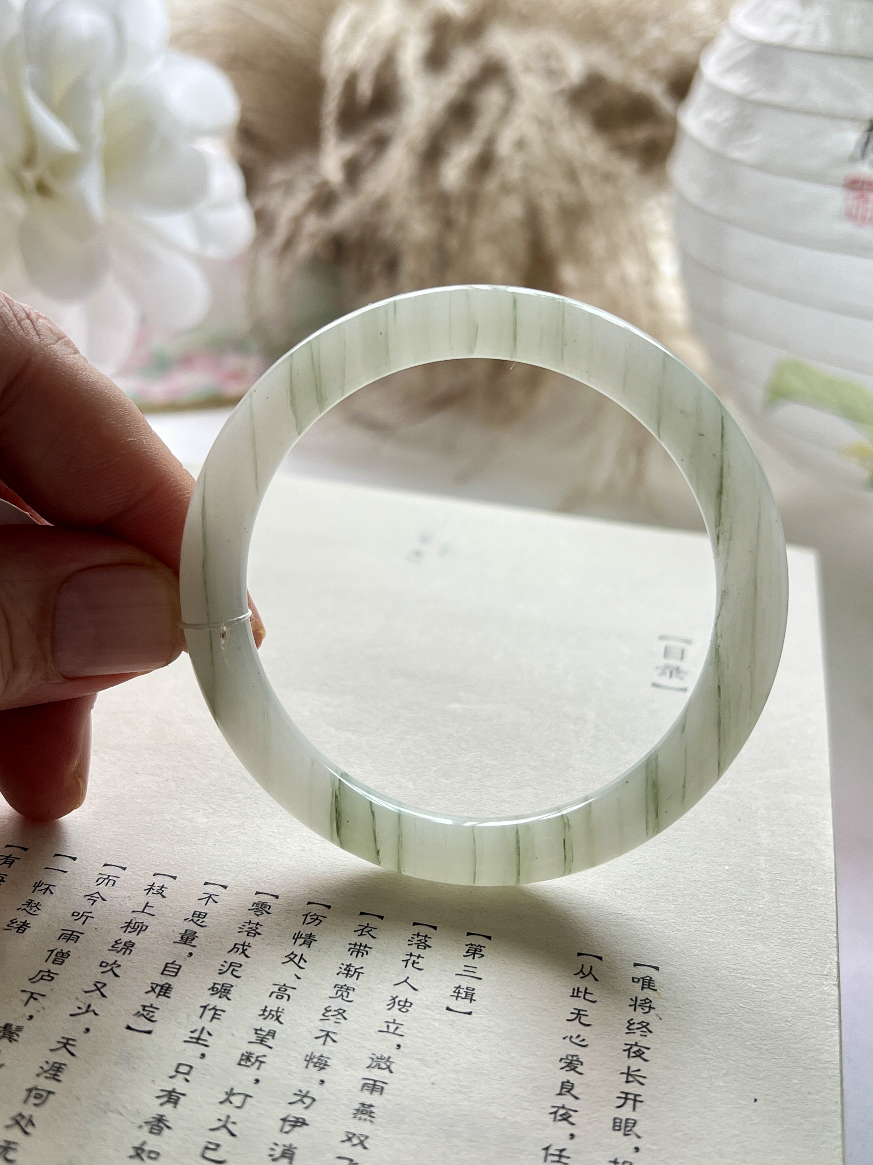 飘绿天山翠手镯显白细圆条59.6mm飘花玉镯新中式少女镯闺蜜媳N53