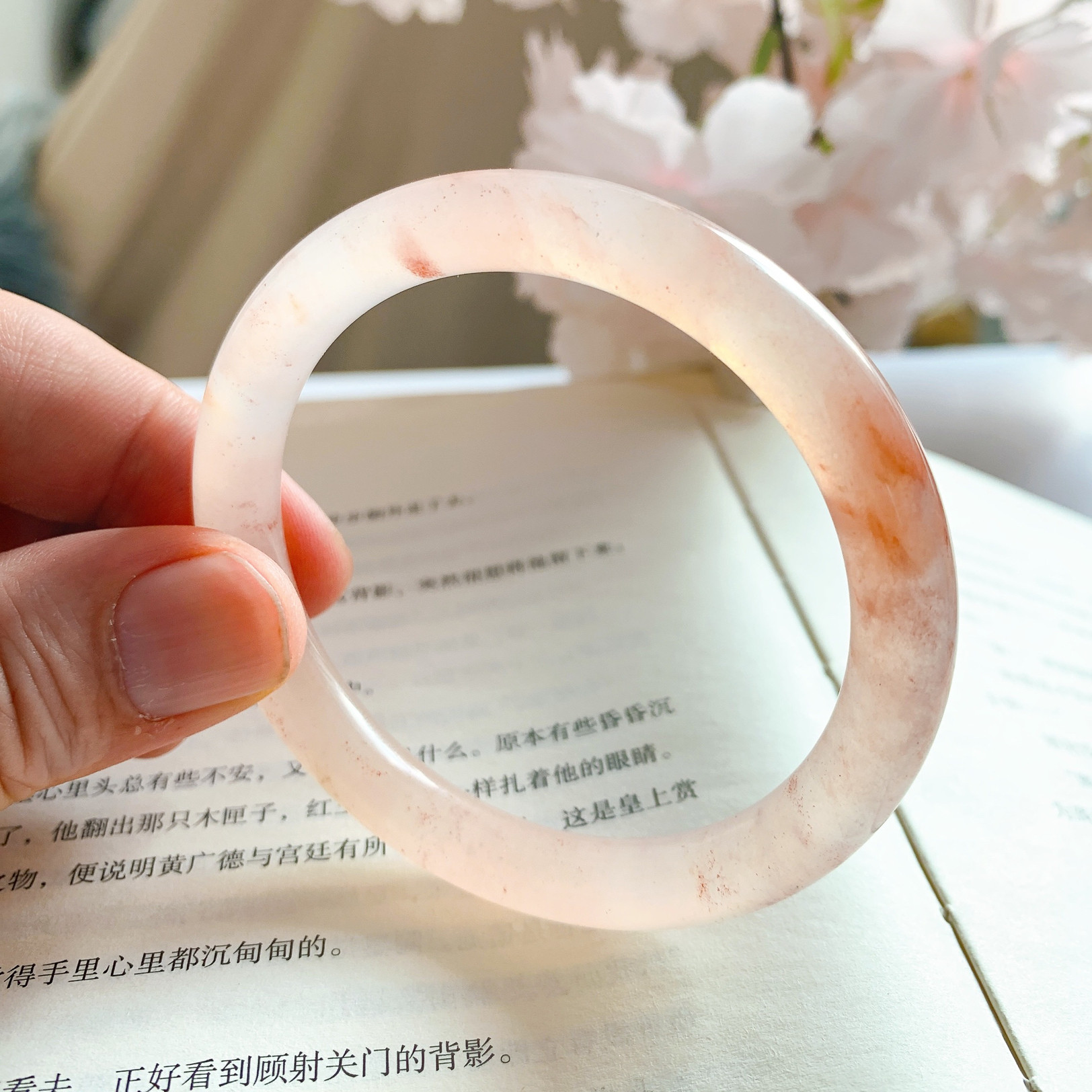 高端58mm桃花酿天然桃花玉手镯粉色金丝玉石圆条镯女樱花粉镯子01