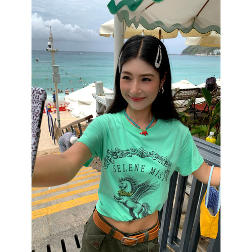 今屿花花短袖绿色T恤女