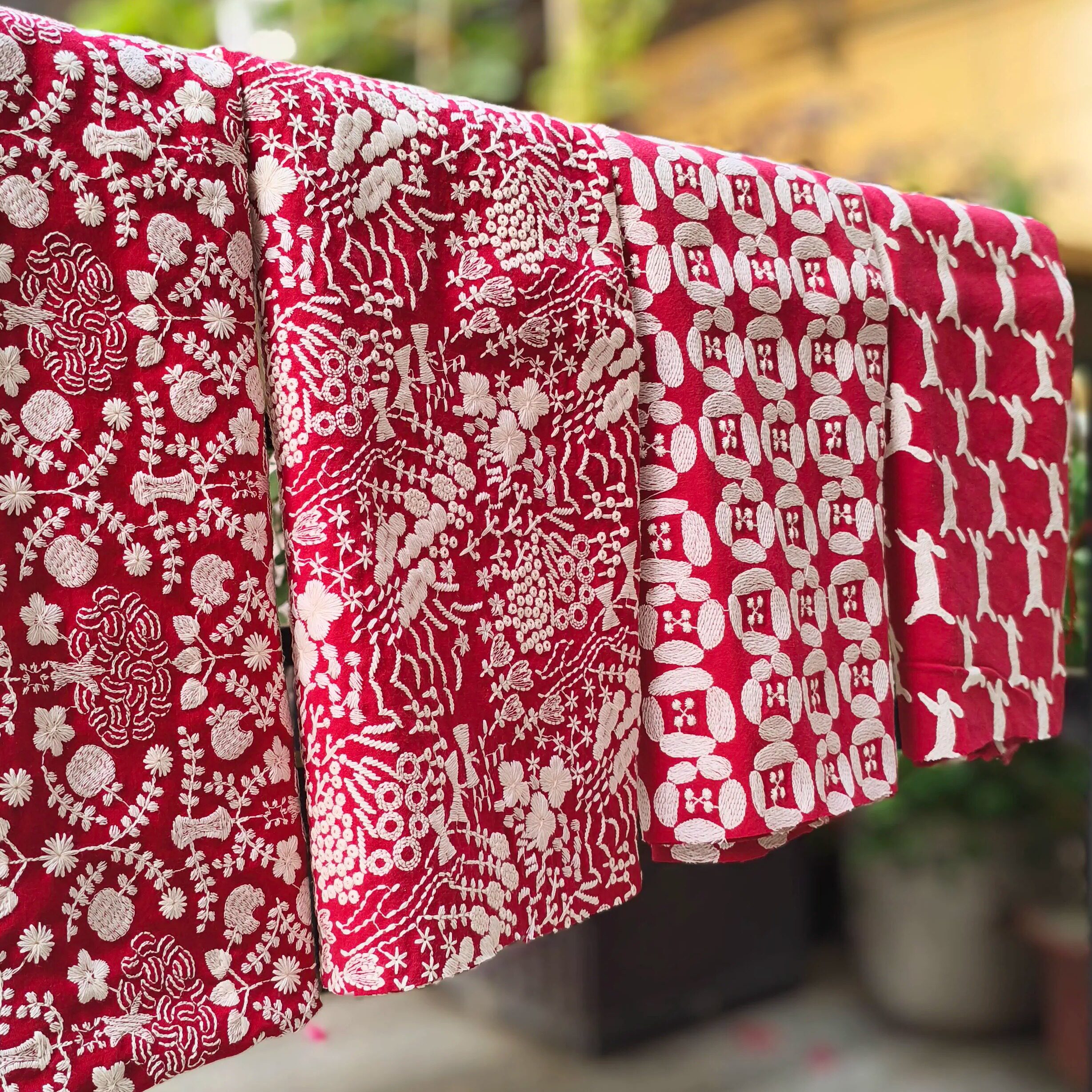 棉麻重工花卉刺绣布料DIY手工沙发抱枕套桌布桌旗面料中国红系列,纺织面料/辅料/配套,面料/布类,淘宝优惠券,粉丝福利购,淘宝优惠卷