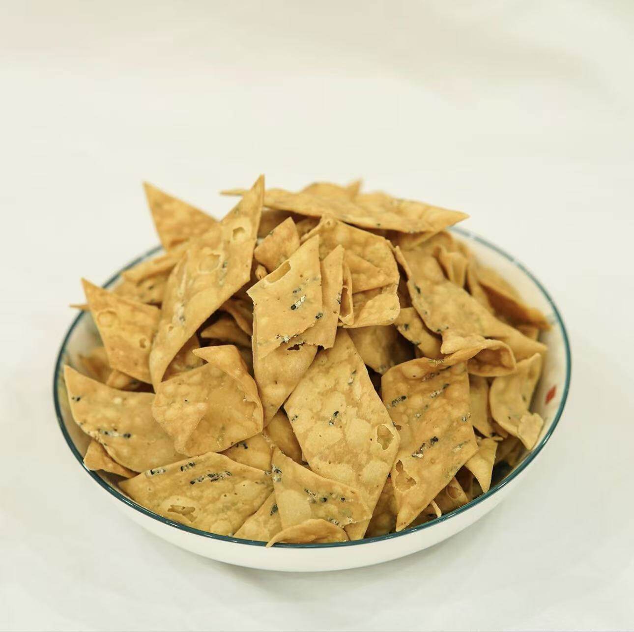 油炸麻叶焦叶子酥脆馓子咸香甜香香辣炸蕉叶子带芝麻河南特产