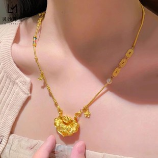 金店同款沙金999锦鲤锁包双勾毛衣链如意鱼锁吊坠烧蓝百搭项链女