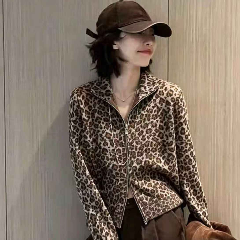 新款桑蚕丝羊毛开衫女圆领豹纹针织毛衣外套宽松显瘦上衣拉链外套