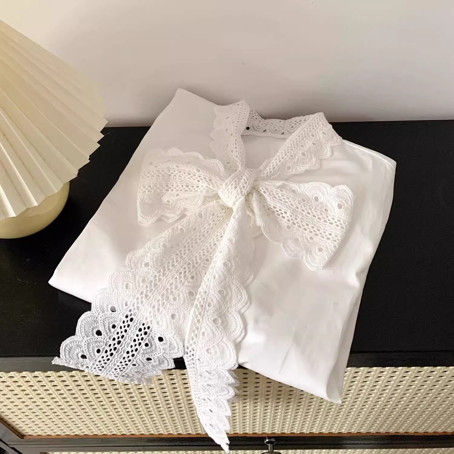 法式白色衬衫女士长袖春秋2025新款高级感减龄洋气蝴蝶结衬衣上衣