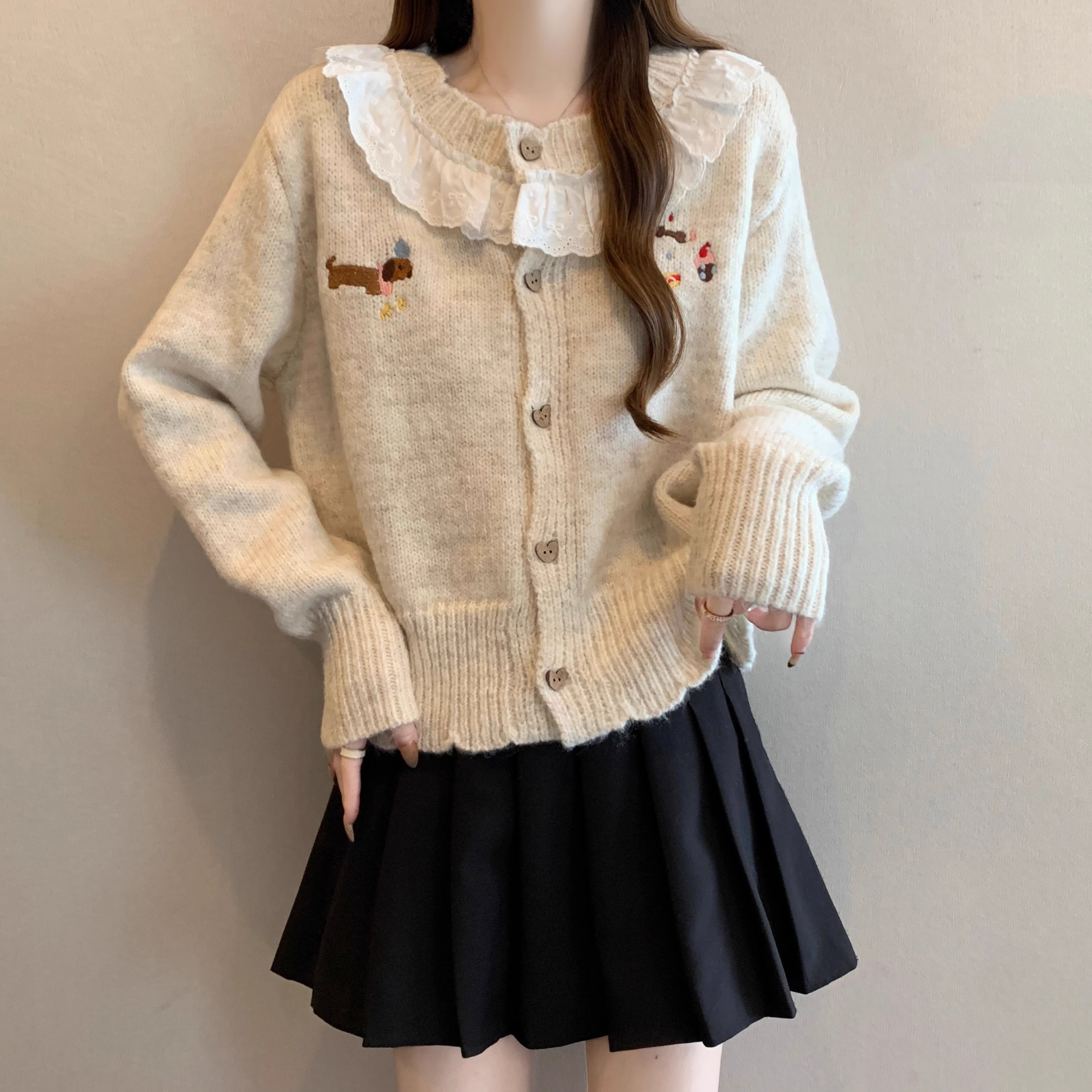 毛衣外套女秋冬2025新款宽松大码慵懒风高级感娃娃领针织开衫上衣