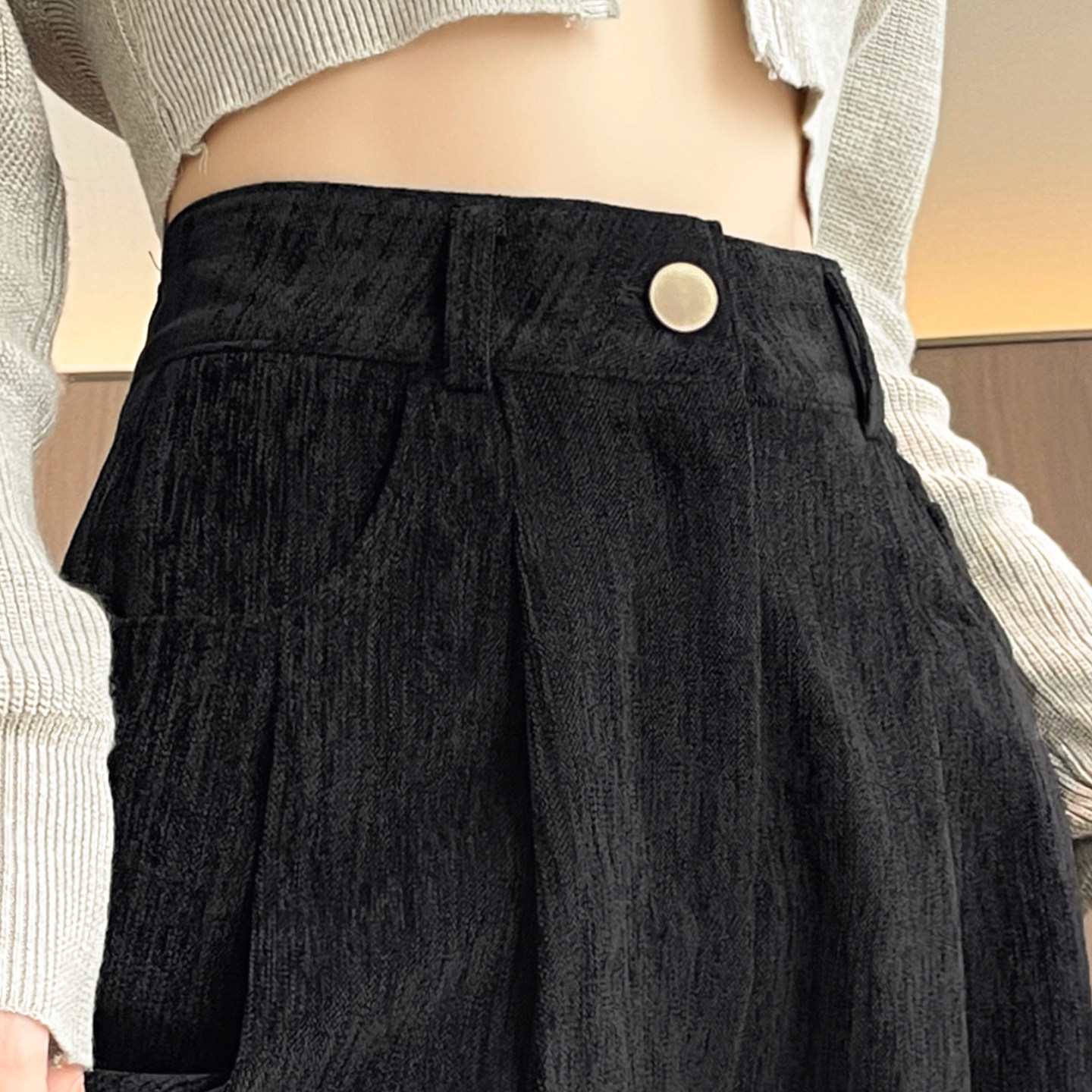 灯芯绒微喇西装裤女秋冬季加绒2025新款高腰直筒显瘦小个子阔腿裤