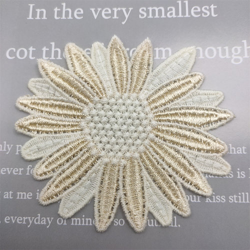 补丁贴可缝刺绣破洞裤子