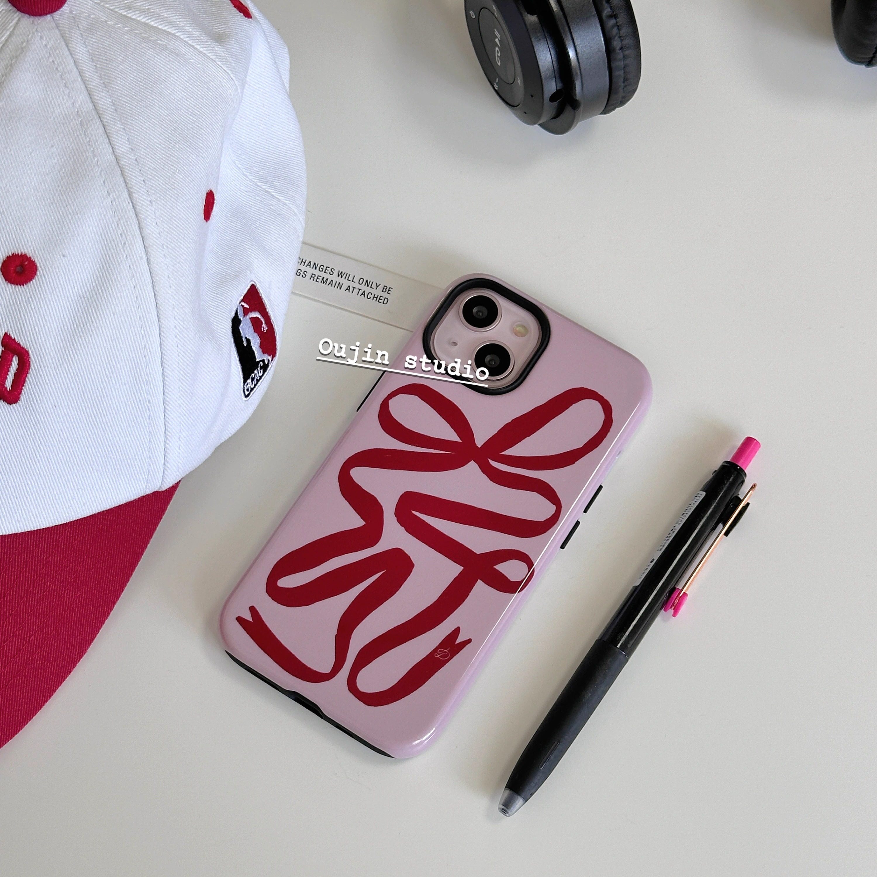 韩国ins小众肉粉色红丝带艺术画设计适用iphone17/16/15promax/14新款15pro/15手机壳苹果14promax/13硬壳