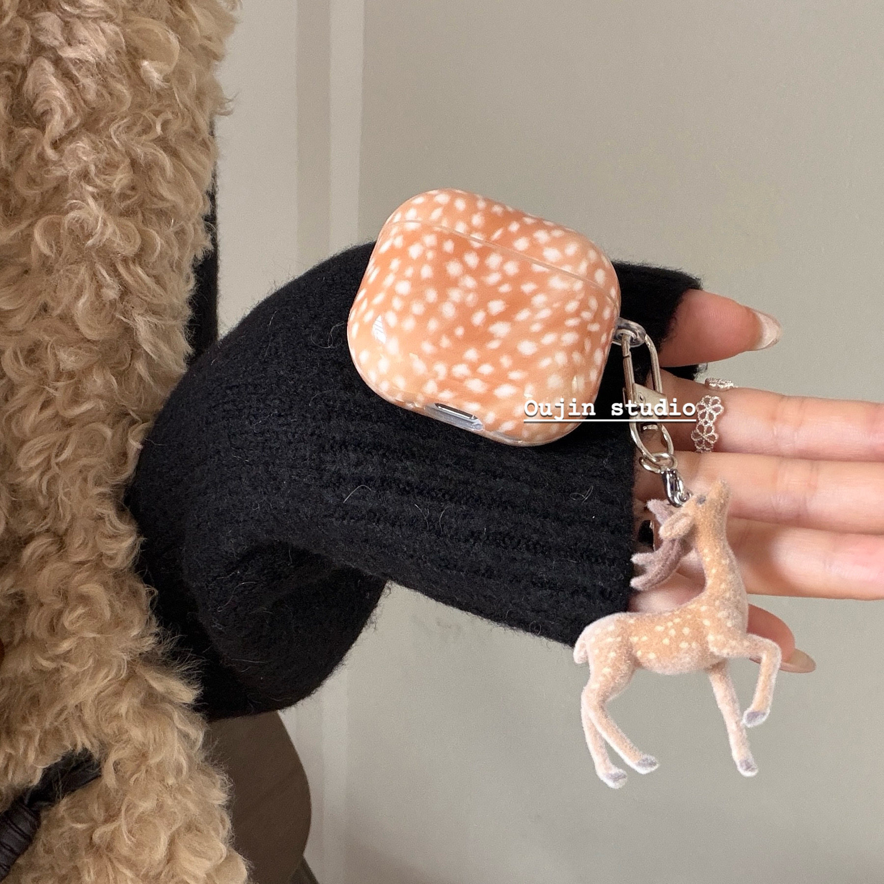 ins风小众可爱秋冬新款甜美小鹿纹苹果AirPods pro/4代保护套imd小鹿挂件可爱甜美耳机壳