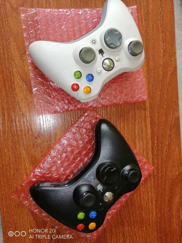 Xbox360无线手柄无拆无修没有任何破损电池仓有轻微
