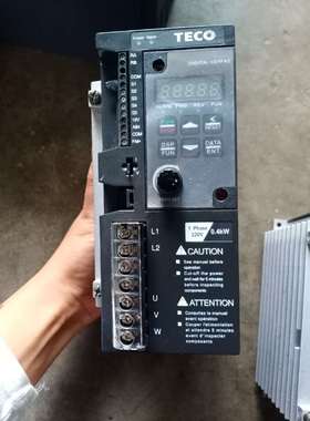 东变频器S310-2P5-H1DC.成色漂亮.实物拍摄.功 议价