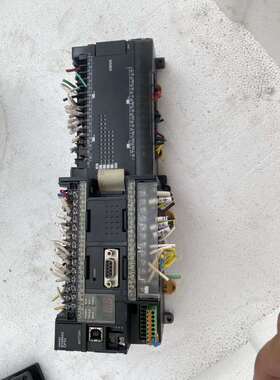 欧姆龙CP1H-XA40DT-DCP1W40EDR一套不