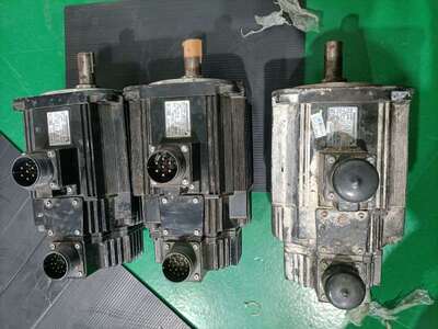 ACSERVOMOTOR三台电机SGMGH-09A