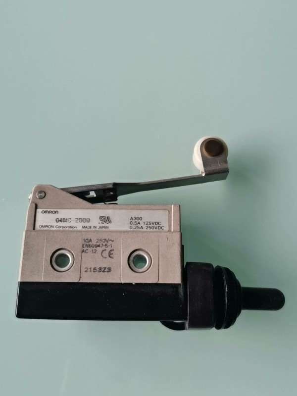 04MC-2000RA7110AZ7120各1只一起打 议价