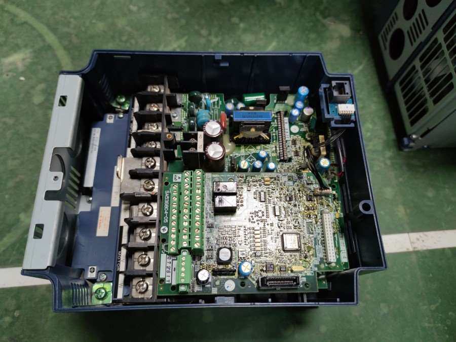 DT32LL1S-4CN富士达电梯变频器,二手包好,价格28