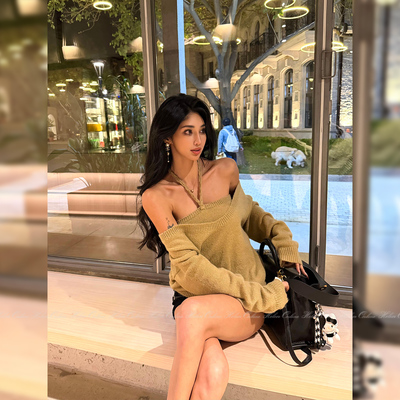 HELEN慵懒纯欲马海毛露肩两件套