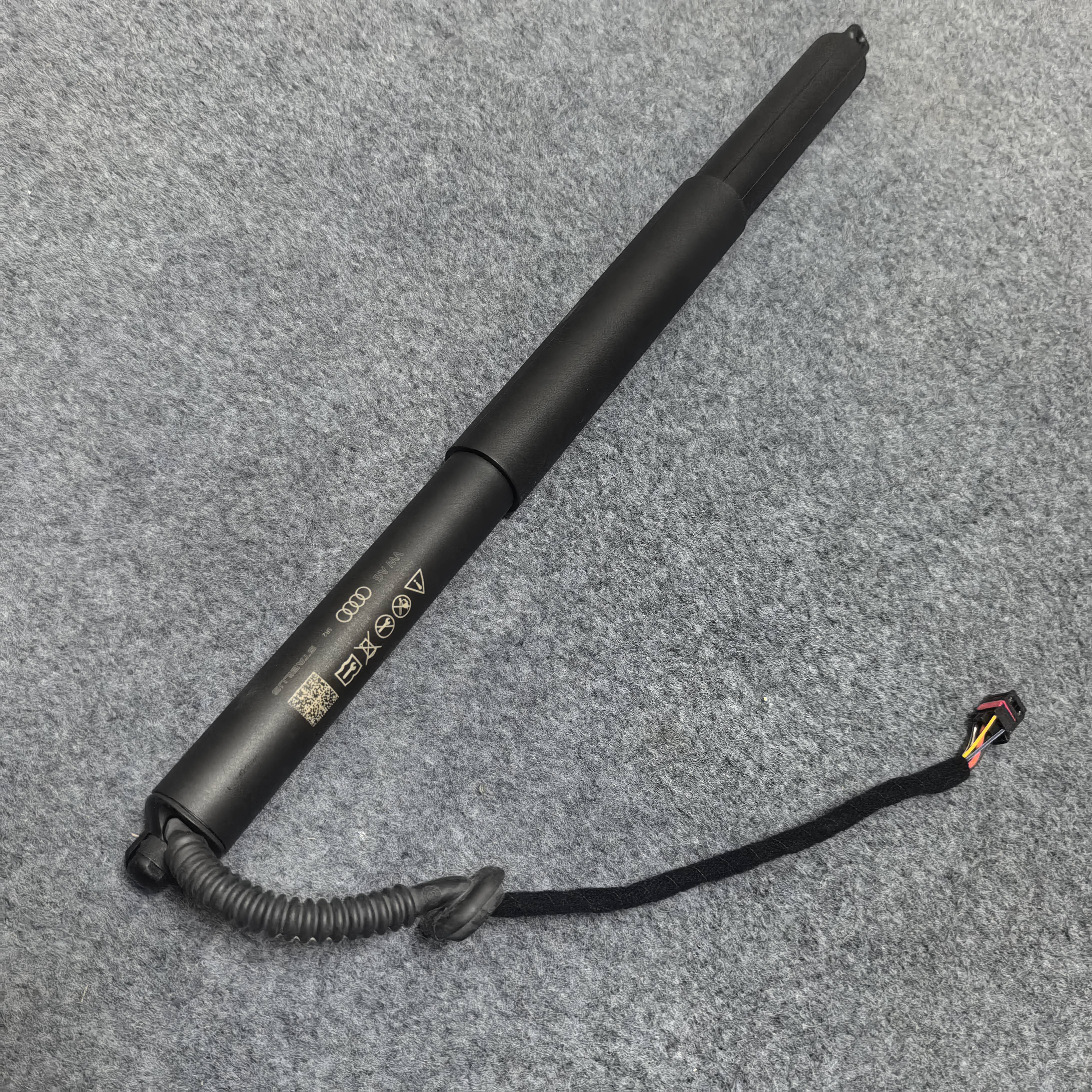 上汽奥迪Q6电动撑杆 电动尾门撑杆 行李箱撑杆 后备箱支杆