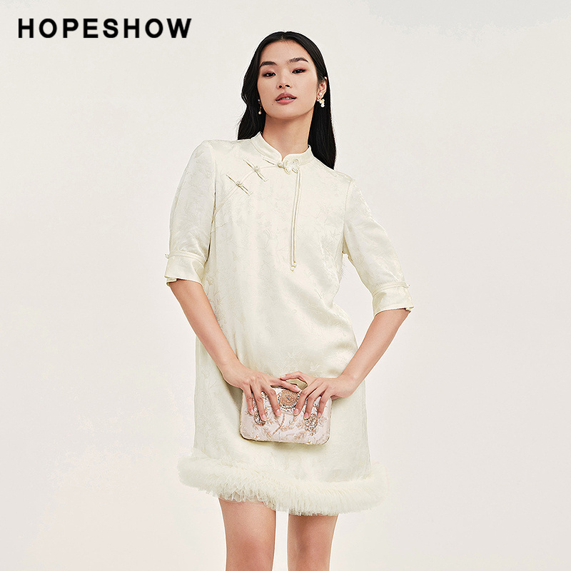 红袖秋新款女装新中式蝴蝶刺绣立领连衣裙