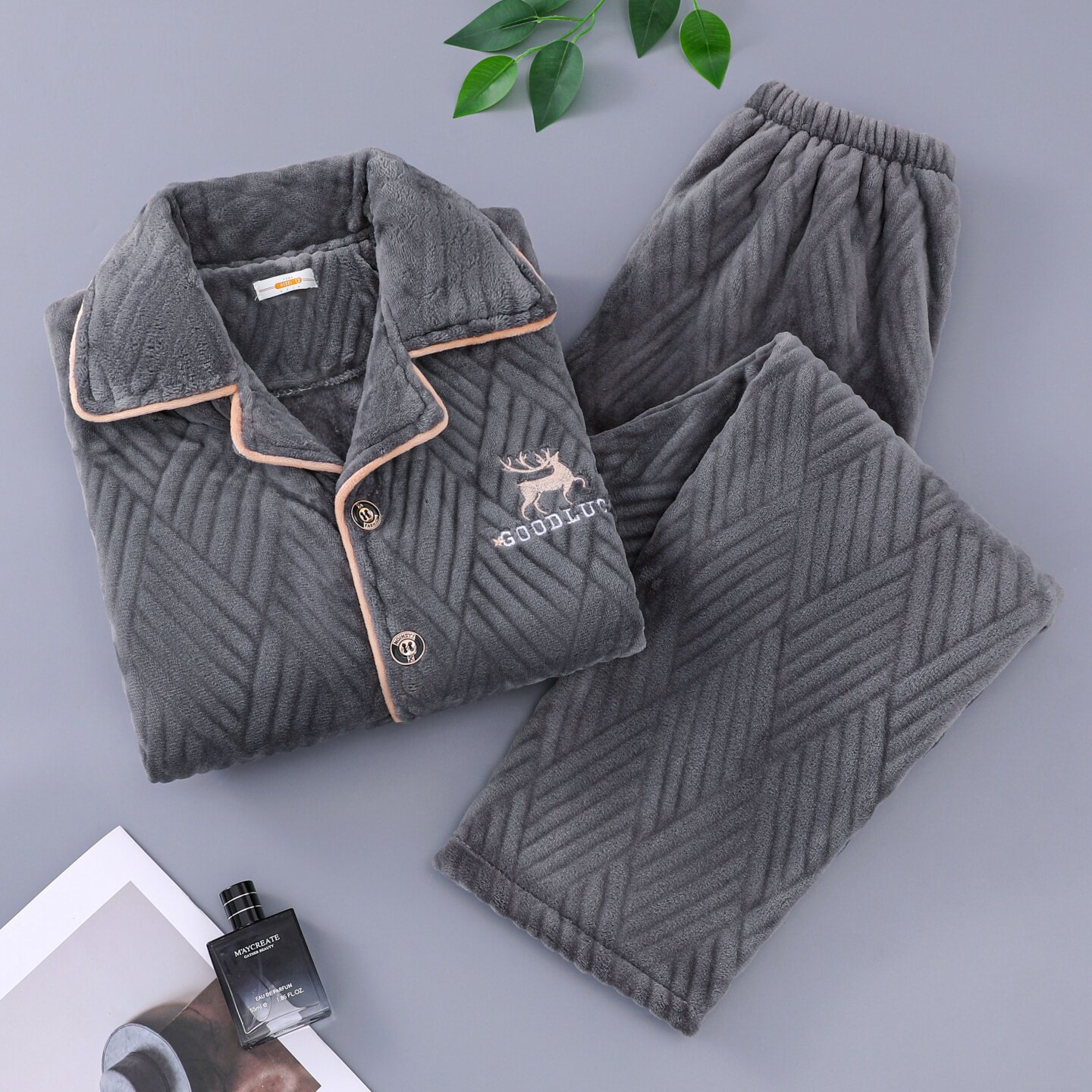 冬季加厚提花法兰绒睡衣秋冬男士加肥大码中老年珊瑚绒家居服套装