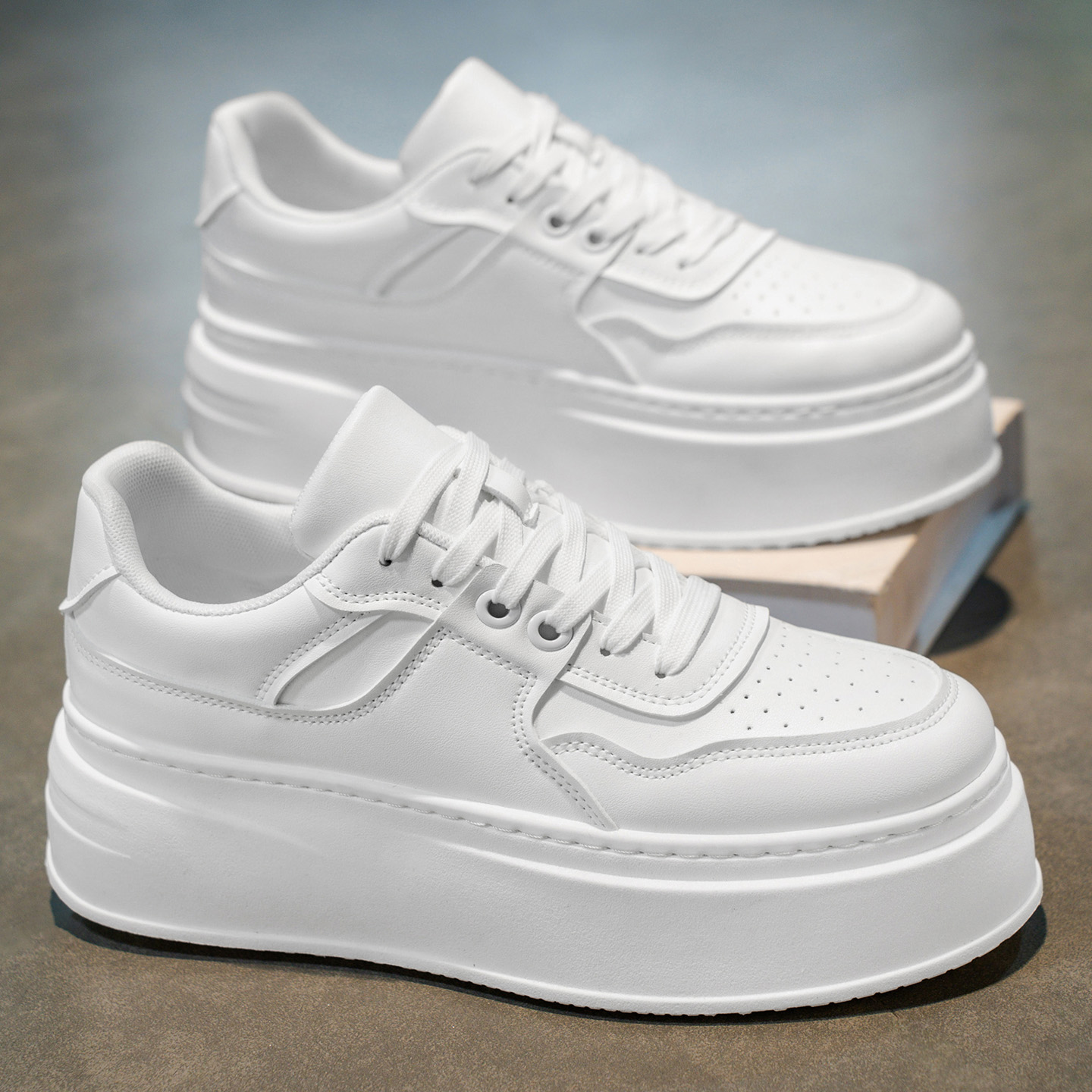 男鞋2025新款冬季韩版厚底增高休闲板鞋潮流百搭上班工作小白潮鞋