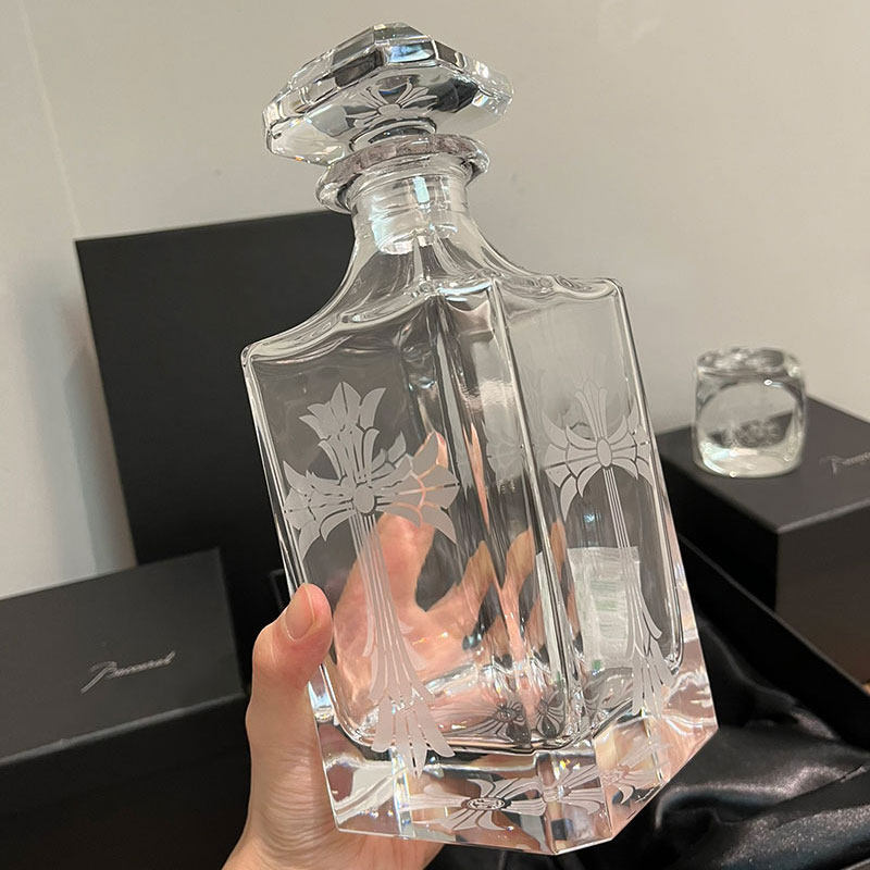 欧式古典宫廷风 十字架雕刻 方形水晶酒樽 洋酒瓶 酒壶礼盒 850ml