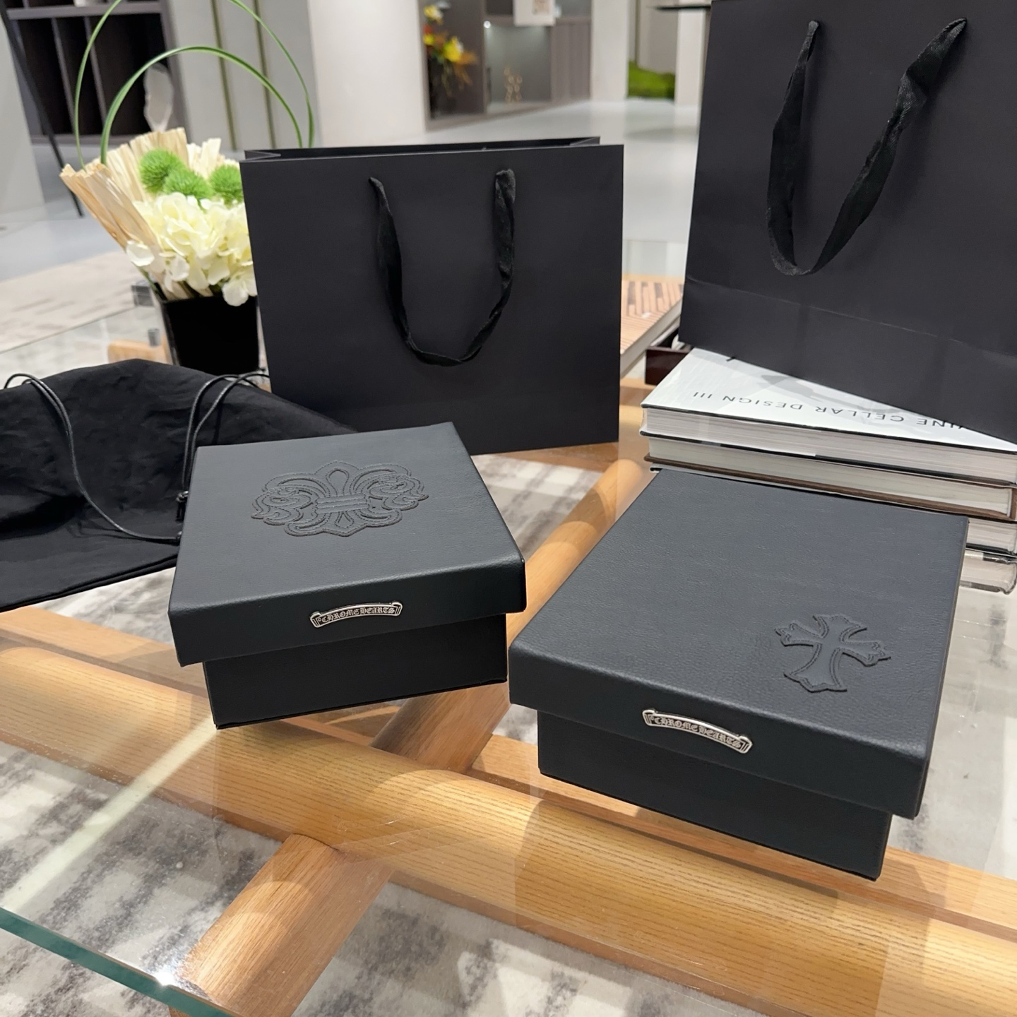 大气黑武士 十字架贴花 磨砂荔枝皮革 四位手表盒腕表收纳盒 礼物