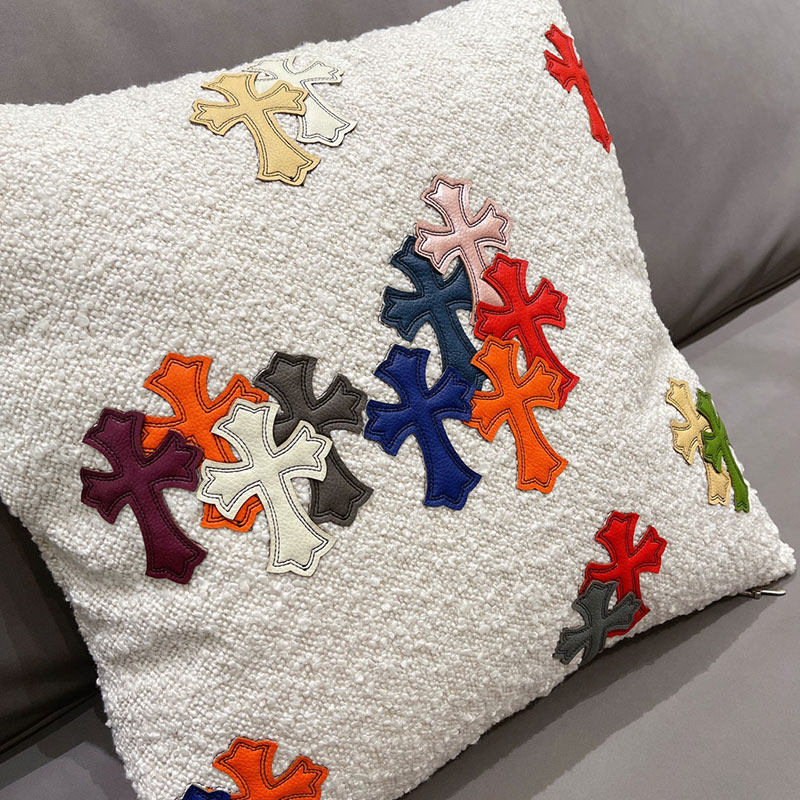 欧式奢华 七彩十字架贴皮 羊羔毛织物 方形车载靠垫抱枕沙发垫,居家布艺,靠垫/抱枕,淘宝优惠券,粉丝福利购,淘宝优惠卷