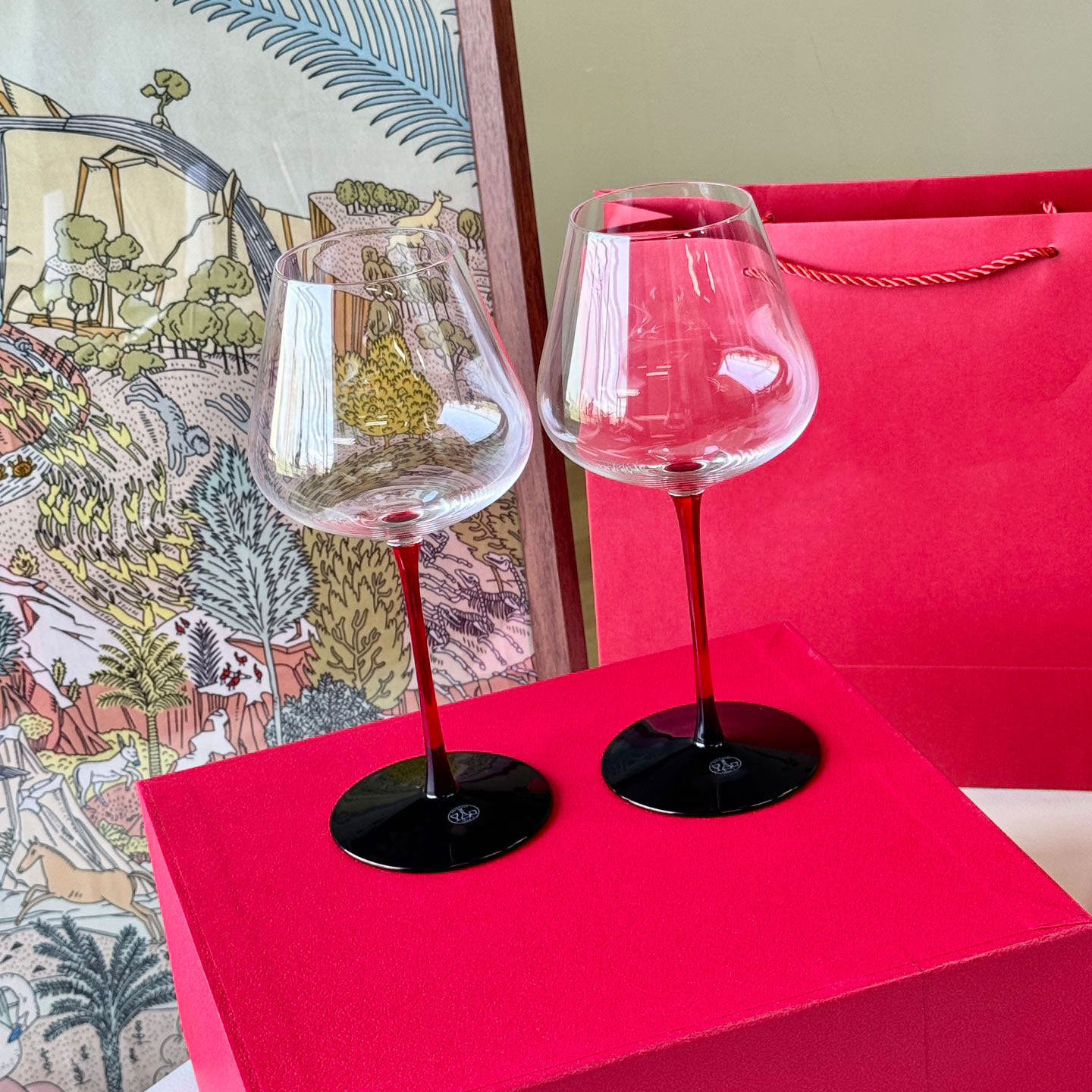 塞纳河的春水 红宝石色泽 水晶玻璃 大肚红酒杯高脚杯 一对礼盒装