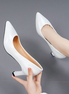 高跟鞋女哑光粗跟中跟5cm尖头韩版白色大码小码33浅口工作职业ol