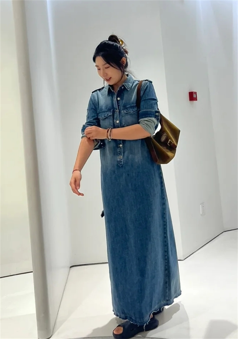 ZA女装新品秋季 宽松复古翻领开叉饰牛仔长款连衣裙 3607273 400