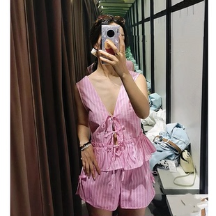 女装 罩衫 2025夏季 甜美蝴蝶结饰条纹V领无袖 368652 上衣 3709521