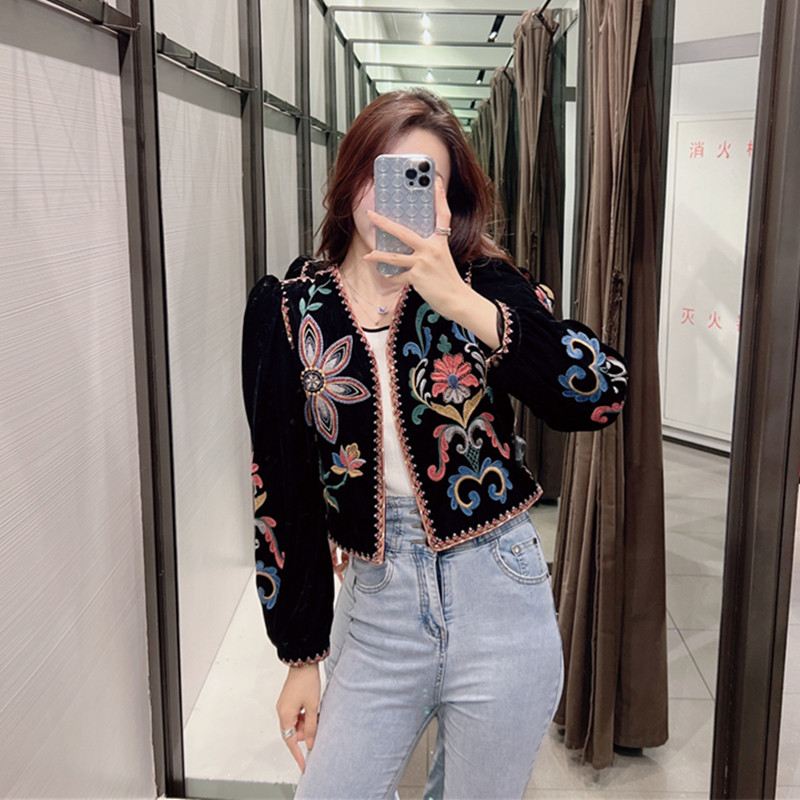 ZA女装 6895277新款复古刺绣花朵天鹅绒西装短款外套06895277800,女装/女士精品,短外套,淘宝优惠券,粉丝福利购,淘宝优惠卷