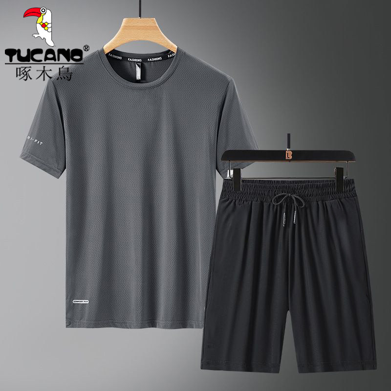 啄木鸟休闲运动套装男夏季跑步加肥加大码胖子冰丝短袖t恤短裤潮