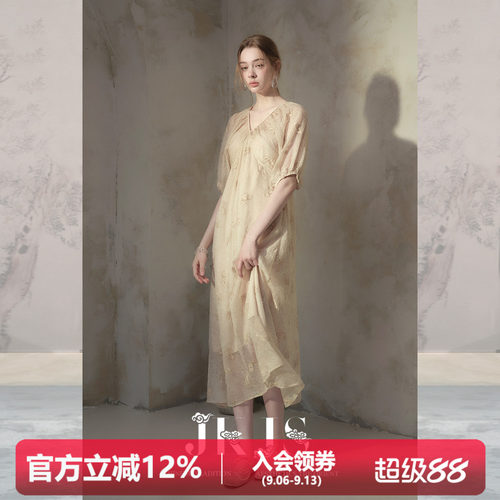 JKJS满版刺绣垂坠感连衣裙新中式