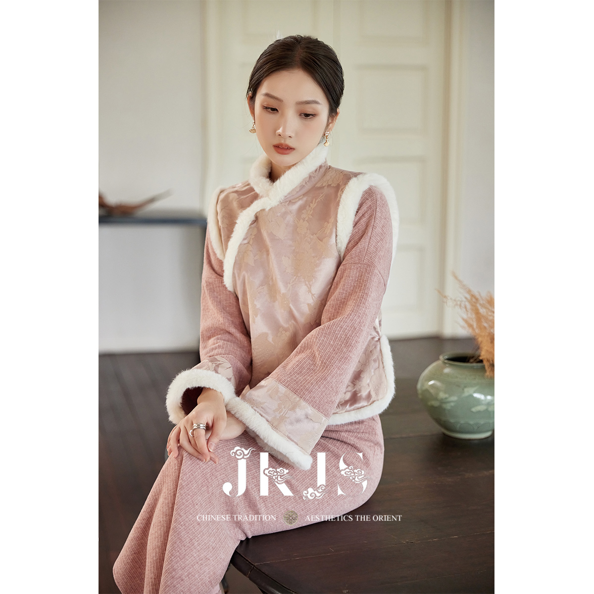 JKJS国风夹棉马甲+旗袍