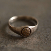 日本代购 22年秋冬新包税 包邮 noguchi棕色钻石镶嵌复古印章尾戒女