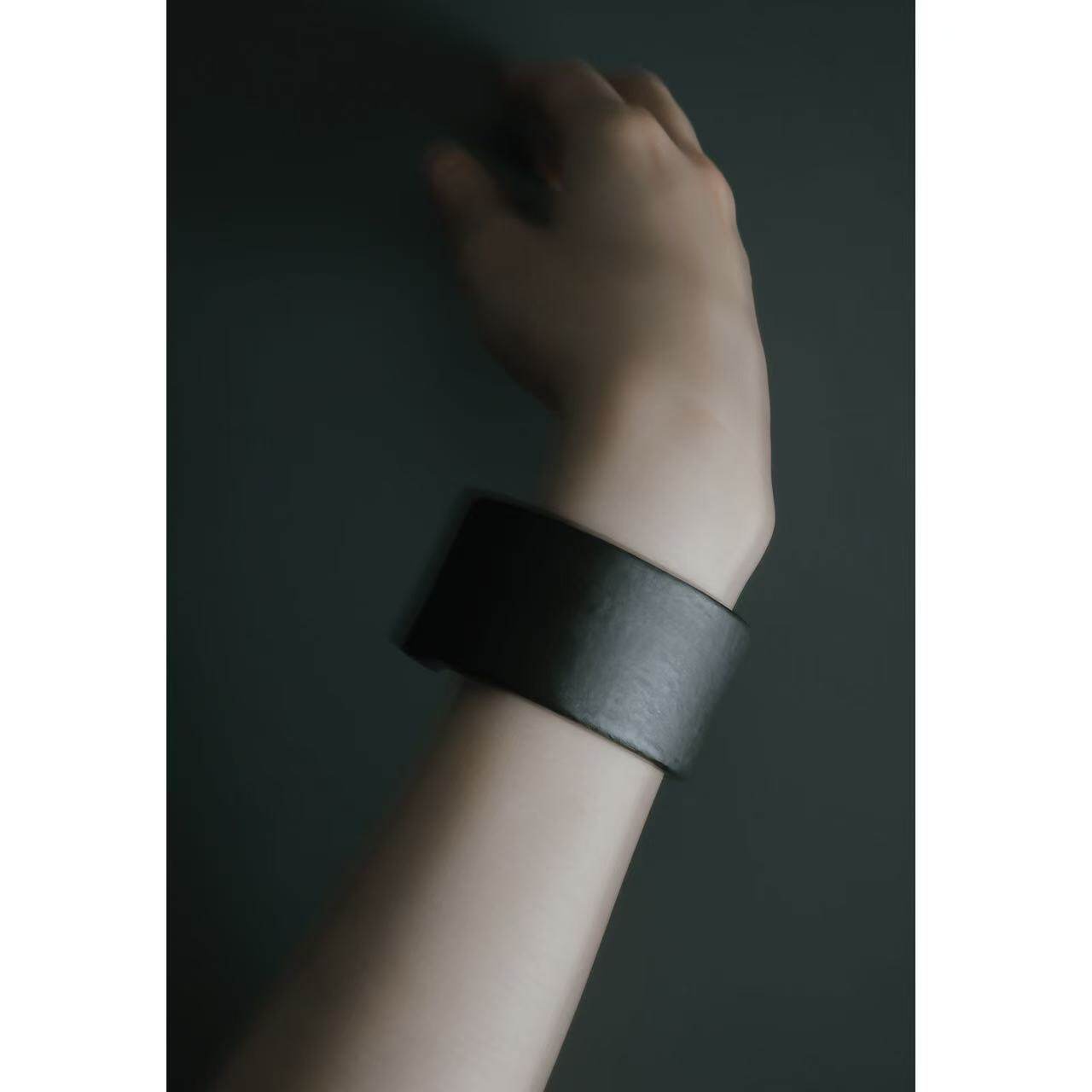 包税包邮日本代购unefig手工漆工艺制作手镯Bangle女款