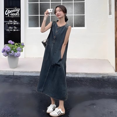 无袖牛仔连衣裙2025年新款轻奢高级感薄款夏港风休闲宽松背心裙子
