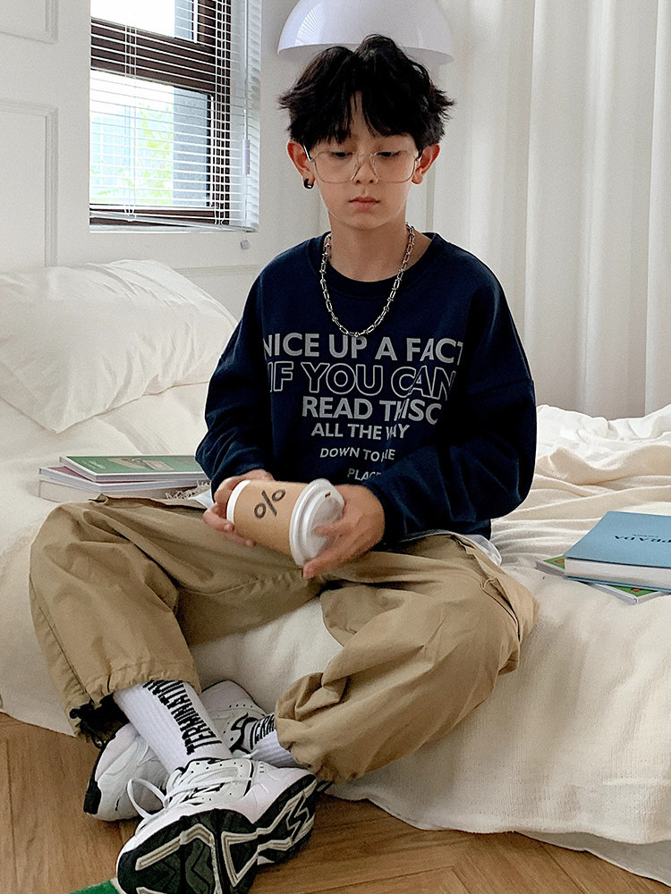 Boys' sweater autumn and winter models plus velvet thickened big boy men's clothing in the big boy boys autumn jacket children's large size children's clothing