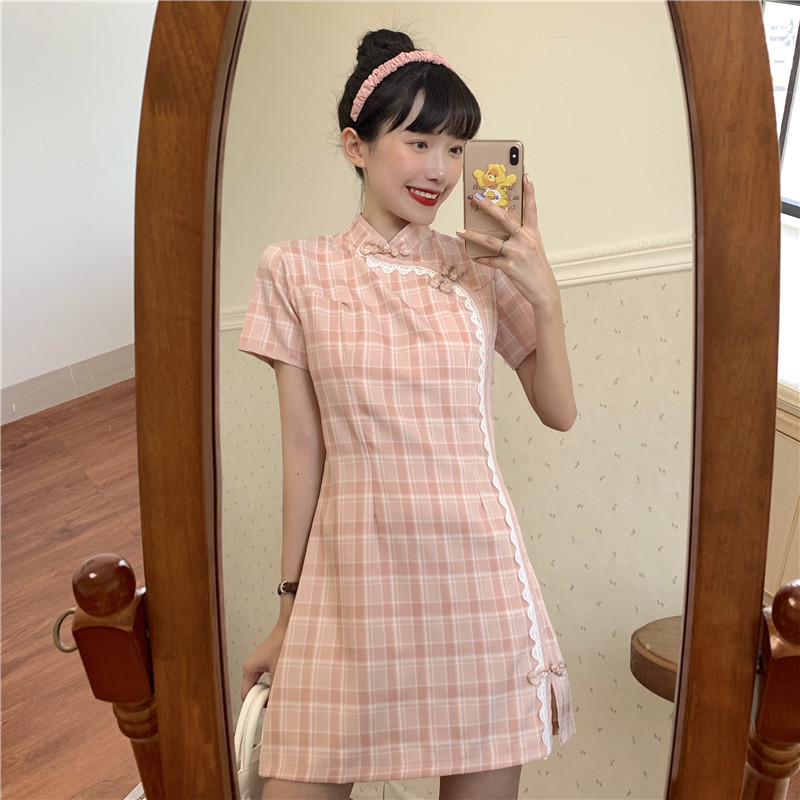 Small retro improved cheongsam Plaid collar buckle short sleeve slim dress real price