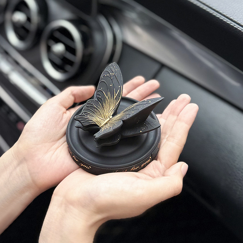 【爆款车载香薰摆件】黑蝴蝶香薰