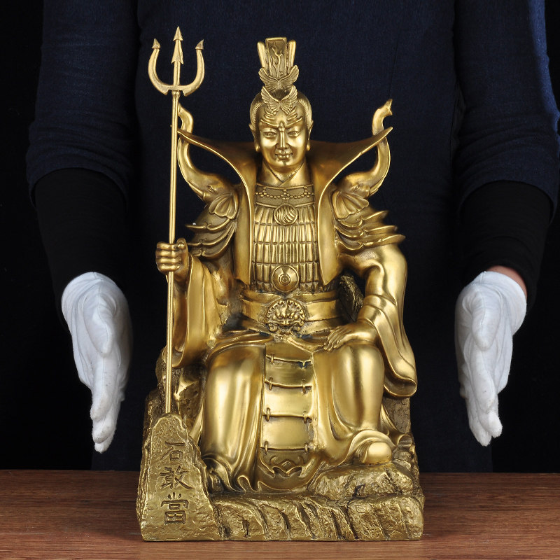 人物客厅玄关供奉神像泰山石敢当