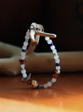 「月光与飞鸟」复古文艺天然月光石混搭老银飞鸟手串治愈系手链