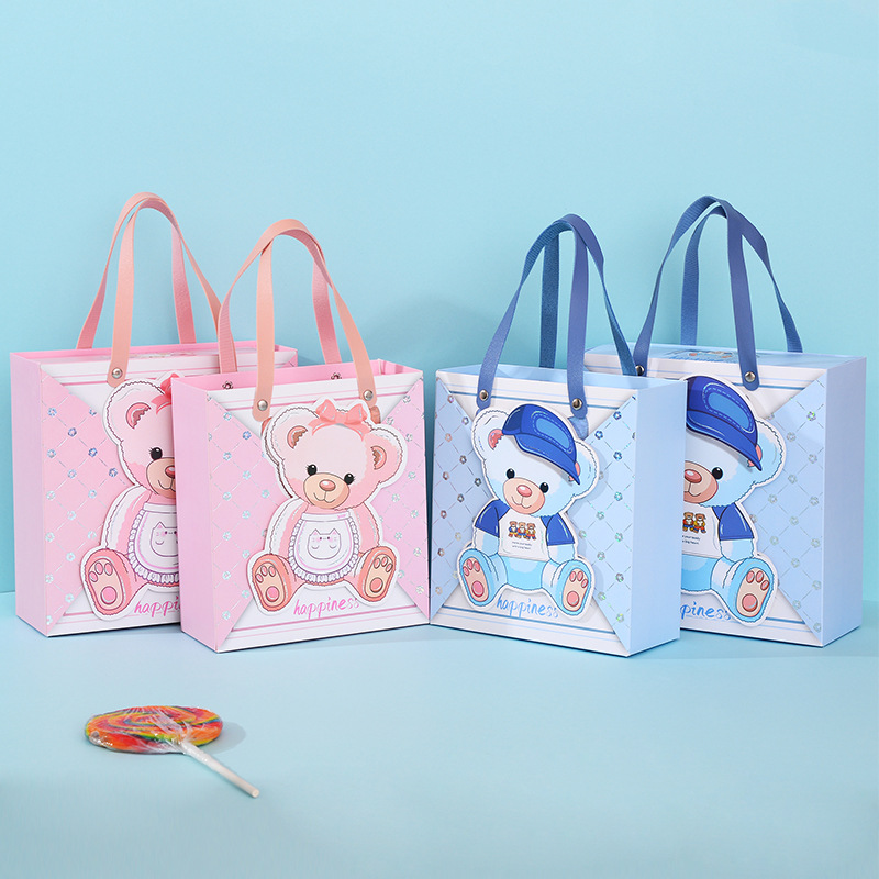 跨境宝宝满月礼盒装糖果高档实用礼盒周岁生日礼物盒小熊卡通现货